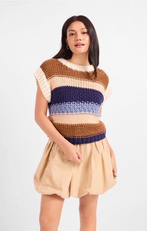 BOOKMARK SWEATER VEST