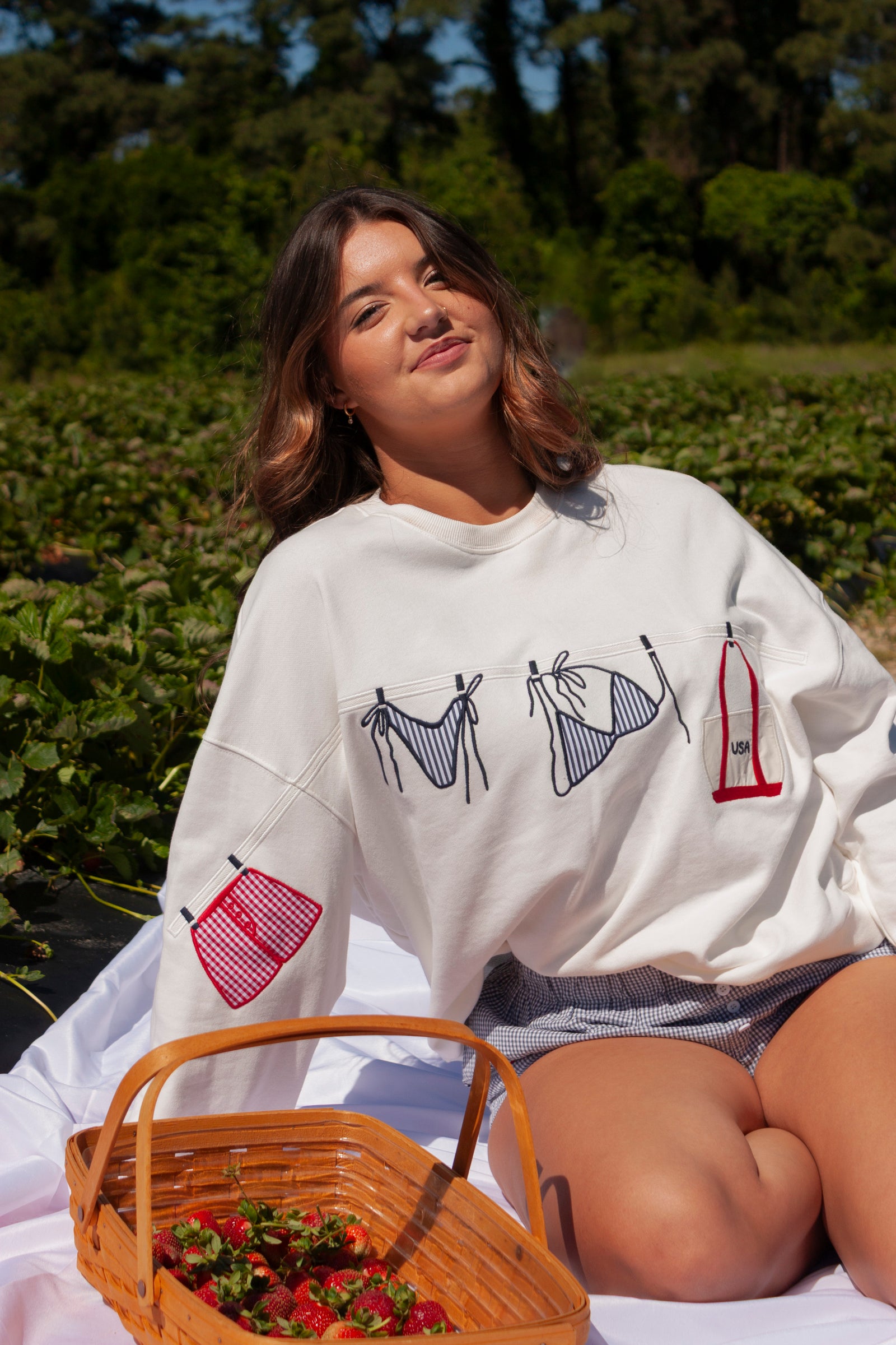 CLOTHES LINE PULLOVER
