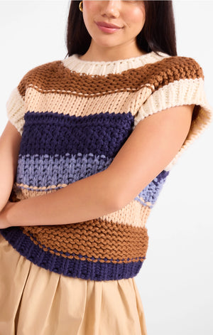 BOOKMARK SWEATER VEST