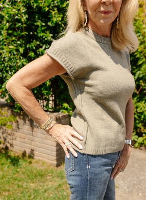 TERRI TOP