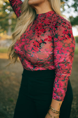 SALLIE VELVET TOP