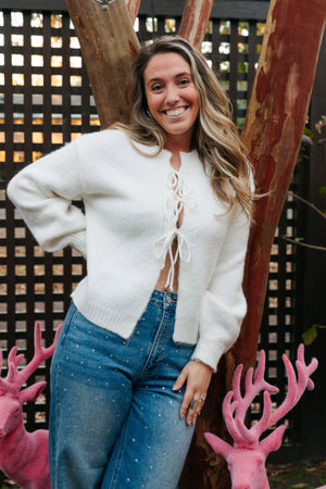 WHITE CHRISTMAS SWEATER