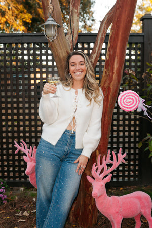 WHITE CHRISTMAS SWEATER