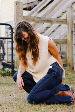 JOLENE SWEATER VEST