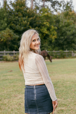 BUCKLE MINI SKIRT