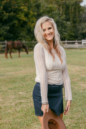 BUCKLE MINI SKIRT