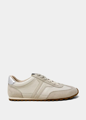 SARAH SNEAKER