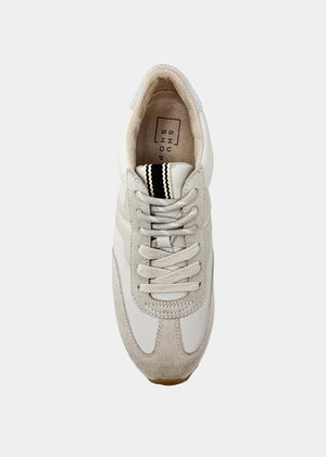 SARAH SNEAKER