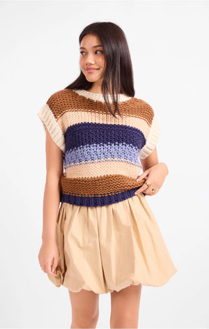 BOOKMARK SWEATER VEST