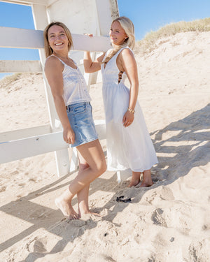 WHITE CAP MIDI DRESS