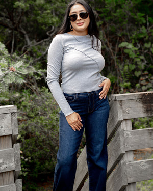 JUDY BLUE MID-RISE STRIAGHT JEAN