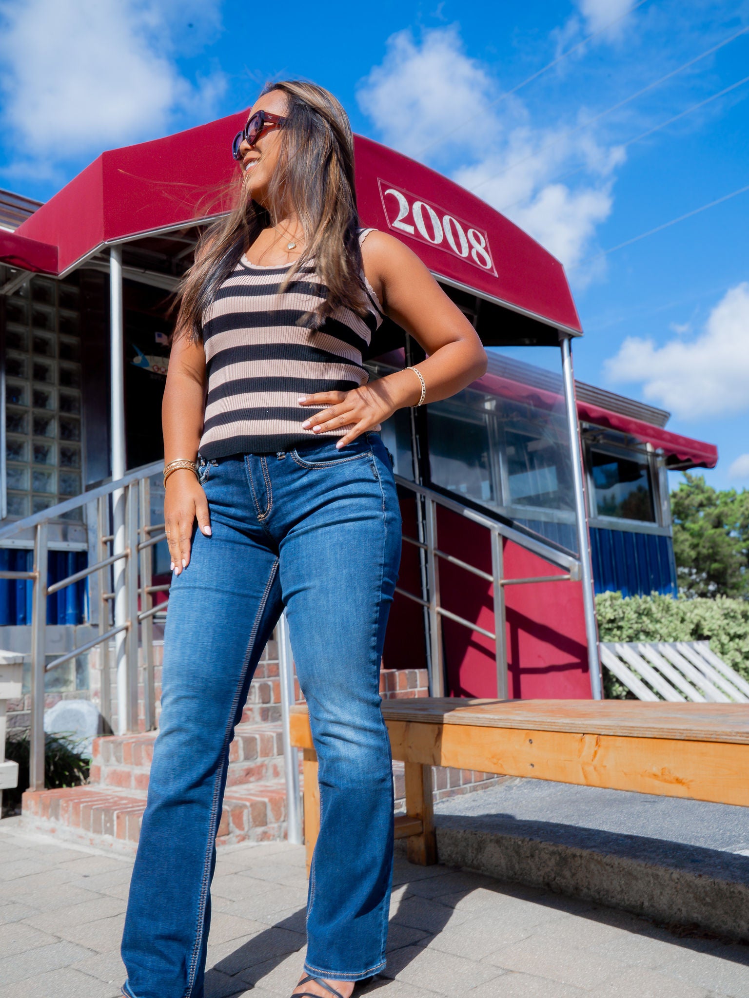 SUKI SLIM BOOT JEANS