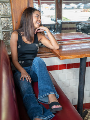 ELYSE SLIM BOOT JEANS